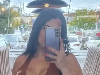 Streamate Free Porn Cam of TemptationPoppyxx