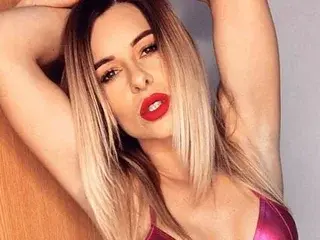 Streamate Live Porn of MikaelaWittBabestation