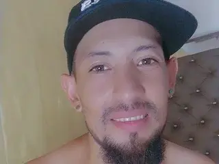 Streamate Best Webcam of Man_Latin_Big