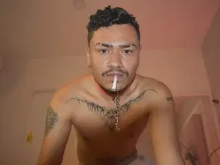Streamate Watch Live Sex Cams of Mr_Alexandriu