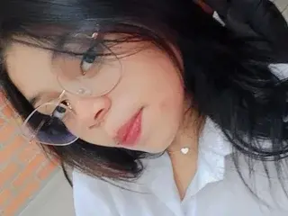Streamate Live Porn of Salomeh_h