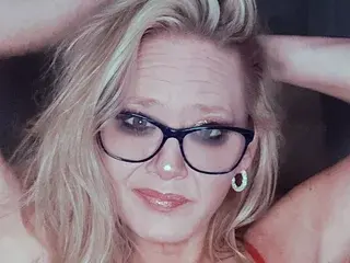 Streamate Free Live Porn of HaleyRenee
