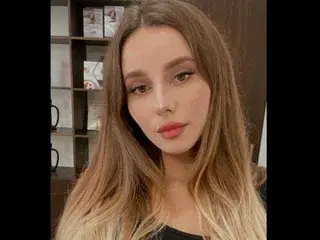 Streamate Free Porn Cam of AnnaSnSonya