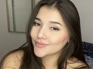 Streamate Nude Webcam of Angietubebe