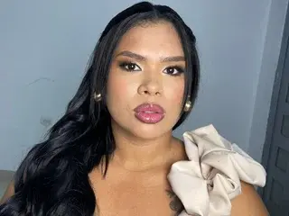 Streamate Live Sex Cam of Naya_Lover