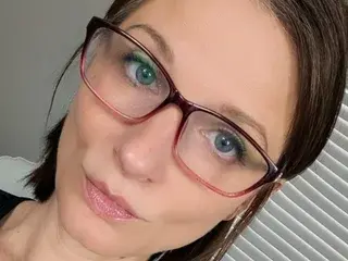 Streamate Adult Webcam of CallMeDaisy
