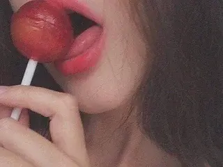 Streamate Sex Cam of Tessa91