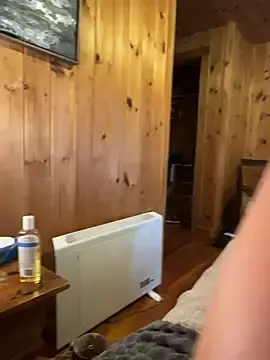 Stripchat Live Sex Cam of BoundByFire