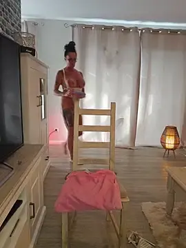 Stripchat Free Live Porn of Misses-Cougar