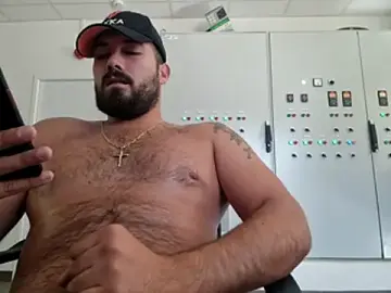 Stripchat Best live sex cam show of Instinctbrut