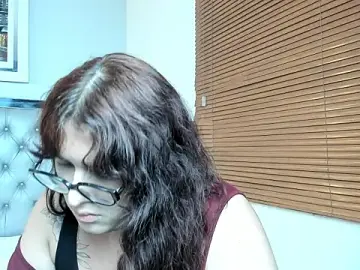 Stripchat Watch Live Sex Cams of kathepickmanx