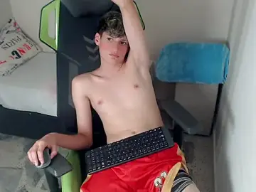 Stripchat Best live sex cam show of Pablito_junior