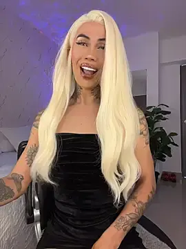 Stripchat Sex Cam of miss_tatiana_