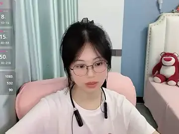Stripchat Free Porn Cam of Luna-666