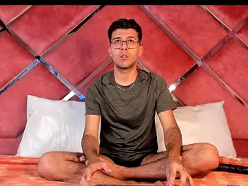 Stripchat Sex Cam of RodrigoColby2