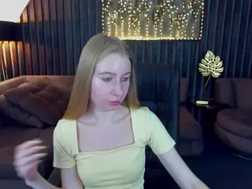 Stripchat Private Sex Chat of Alina_Blonde
