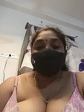 Stripchat Sex Chat of Tanvi_My_Girl