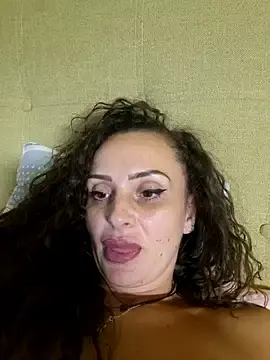 Stripchat Watch Live Sex Cams of Caramellaa