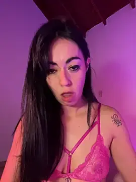 Stripchat Live Porn of BrattyYani