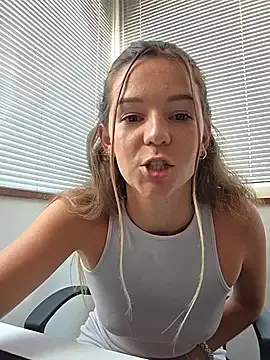 Stripchat Best Webcam of lucie_mehott