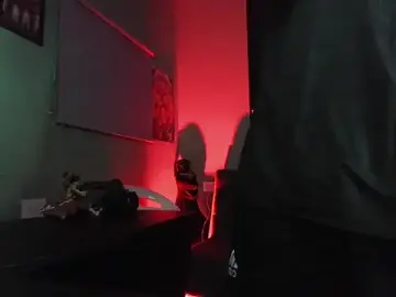 Stripchat Live Sex Cam of Dominatofstupid