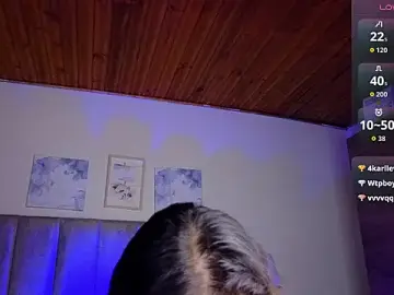 Stripchat Live Porn of Victoria_Hils