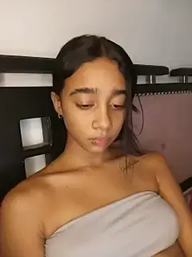 Stripchat Nude Webcam of Zoe_Sweett18
