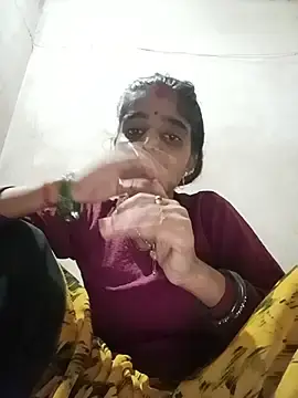 Stripchat Adult Video Chat of Rishika_hot