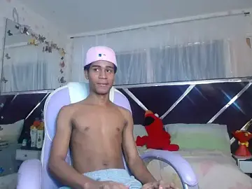 Stripchat Private Sex Chat of Santy_bigcock_01