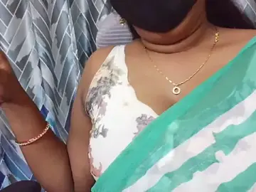 Stripchat Free Live Porn of Pavani-Darling