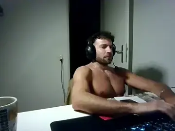Stripchat Live Sex Cam of alpha-hunk