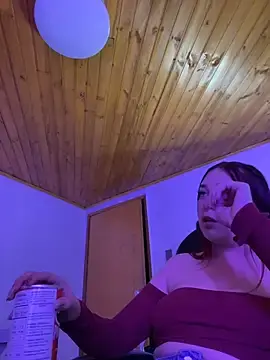 Stripchat Best Webcam of Karen18_boobs