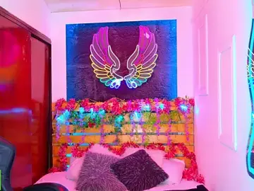 Stripchat Free Live Porn of REDHOTTER_