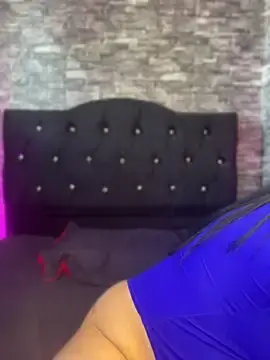 Stripchat Live Sex Cam of Cloe-Fire