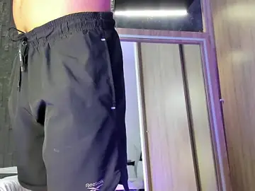Stripchat Live Sex of Matias_strong1