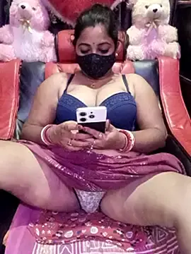 Stripchat Best Webcam of ella_mariya