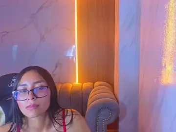 Stripchat Watch Live Sex Cams of Sharon_tf