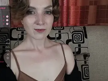 Stripchat Live Sex Cam of TinaWince
