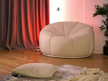 Stripchat Free Porn Cam of Cherrysweett