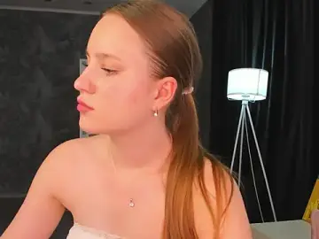 Stripchat Live Sex of Candy_Cansew