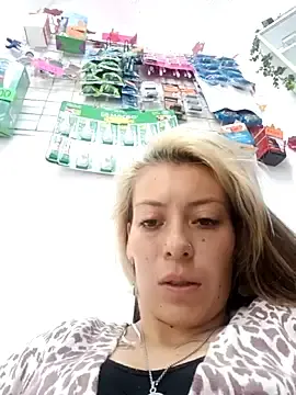 Stripchat Nude Webcam of Tefannyy_