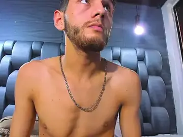 Stripchat Best live sex cam show of CHRIS_GREY