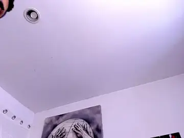 Stripchat Free Porn Cam of soulsonfire3