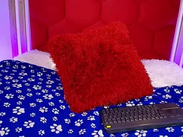 Stripchat Live Sex Cam of Cristopher_Wild