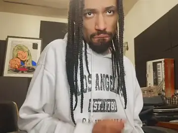 Stripchat Live Sex of FavelaDaddyCum