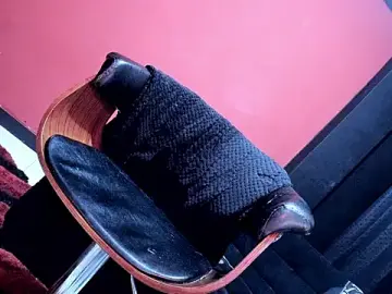 Stripchat Best Webcam of sourcherryes