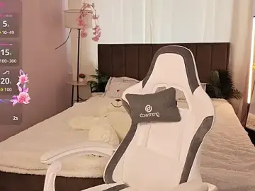 Stripchat Sex Cam of EvaHamilton