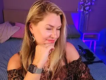 Stripchat Free Live Porn of Adele_Russo