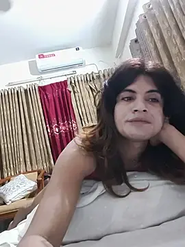 Stripchat Free Porn Cam of SexyShila-97
