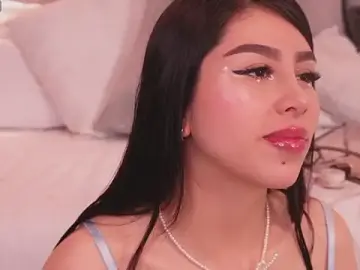 Stripchat Free Live Porn of Helena_Whaite